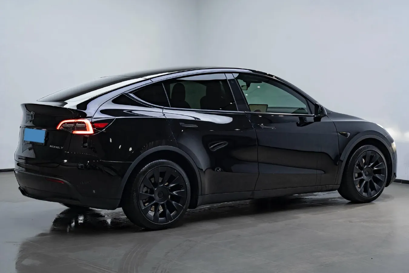 2022 Tesla Model Y BEV 78.4KWH,autocango,china used car exporter,china ev exporter,chinese used car exporter,chinese used ev exporter