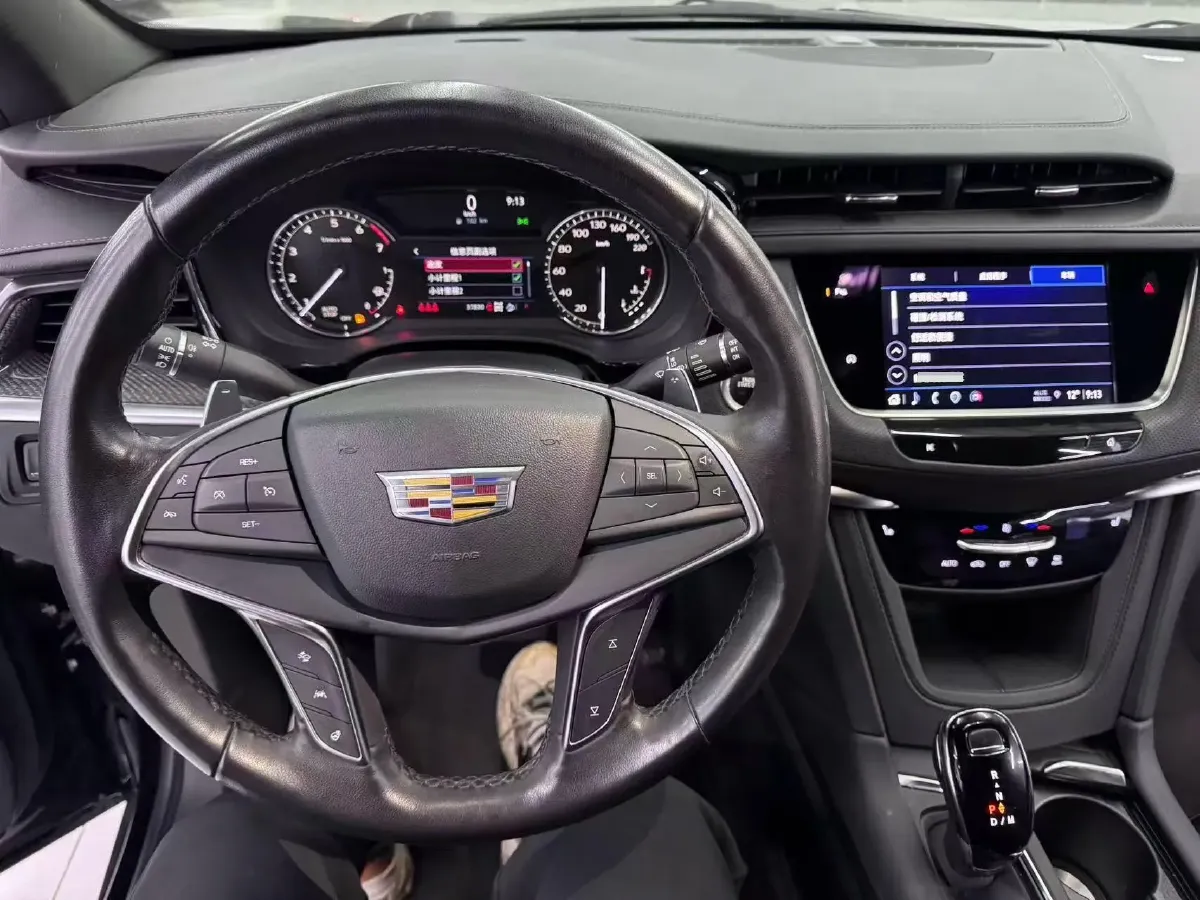 2023 Cadillac XT5 2.0T 237HP L4 9AT,autocango,china used car exporter,china ev exporter,chinese used car exporter,chinese used ev exporter