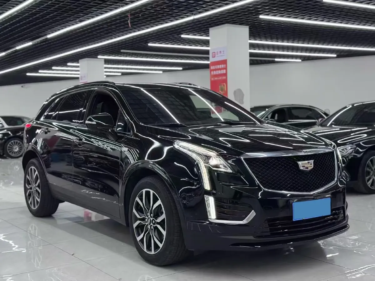 2023 Cadillac XT5 2.0T 237HP L4 9AT,autocango,china used car exporter,china ev exporter,chinese used car exporter,chinese used ev exporter
