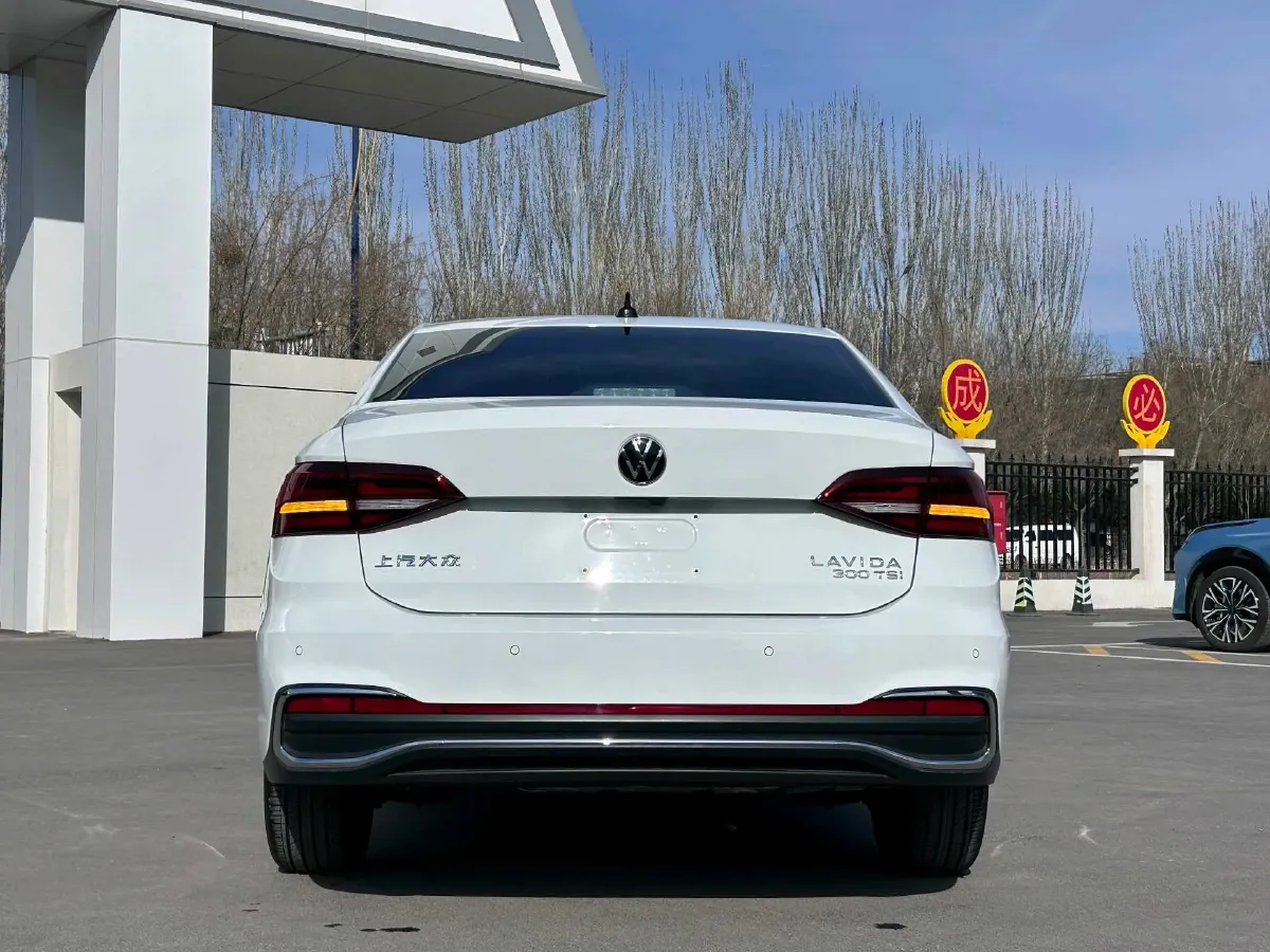 2024 Volkswagen Lavida 1.5T 160HP L4 7DCT,autocango,china used car exporter,china ev exporter,chinese used car exporter,chinese used ev exporter
