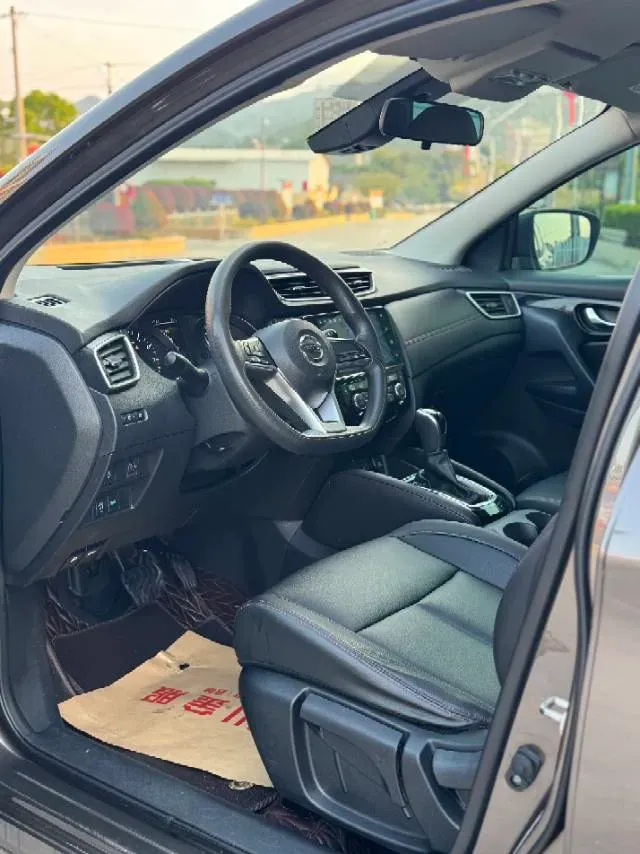 2021 Nissan Qashqai 2.0L 151HP L4 CVT,autocango,china used car exporter,china ev exporter,chinese used car exporter,chinese used ev exporter