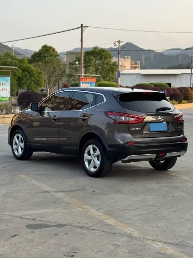 2021 Nissan Qashqai 2.0L 151HP L4 CVT,autocango,china used car exporter,china ev exporter,chinese used car exporter,chinese used ev exporter