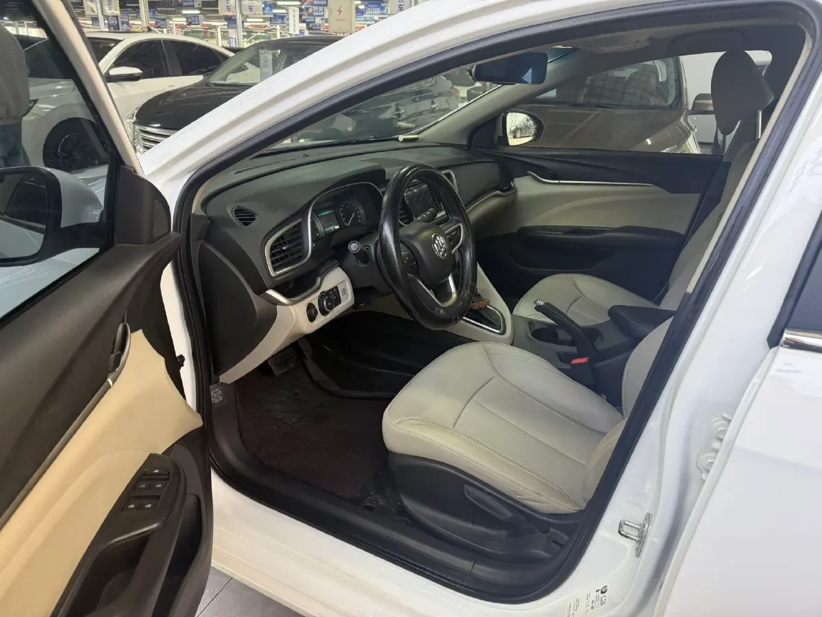 2019 Buick Excelle 1.0T 125HP L3 6DCT,autocango,china used car exporter,china ev exporter,chinese used car exporter,chinese used ev exporter