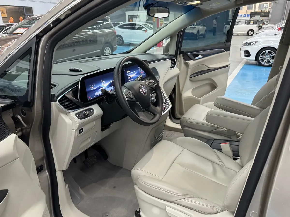 2023 Buick GL8 2.0T 237HP L4 9AT,autocango,china used car exporter,china ev exporter,chinese used car exporter,chinese used ev exporter