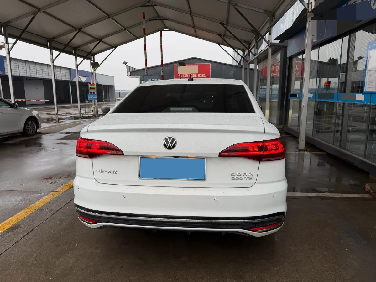 2024 Volkswagen Bora 1.2T 116HP L4 7DCT,autocango,china used car exporter,china ev exporter,chinese used car exporter,chinese used ev exporter