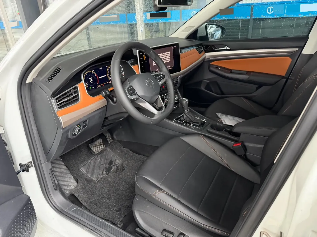 2024 Volkswagen Bora 1.2T 116HP L4 7DCT,autocango,china used car exporter,china ev exporter,chinese used car exporter,chinese used ev exporter