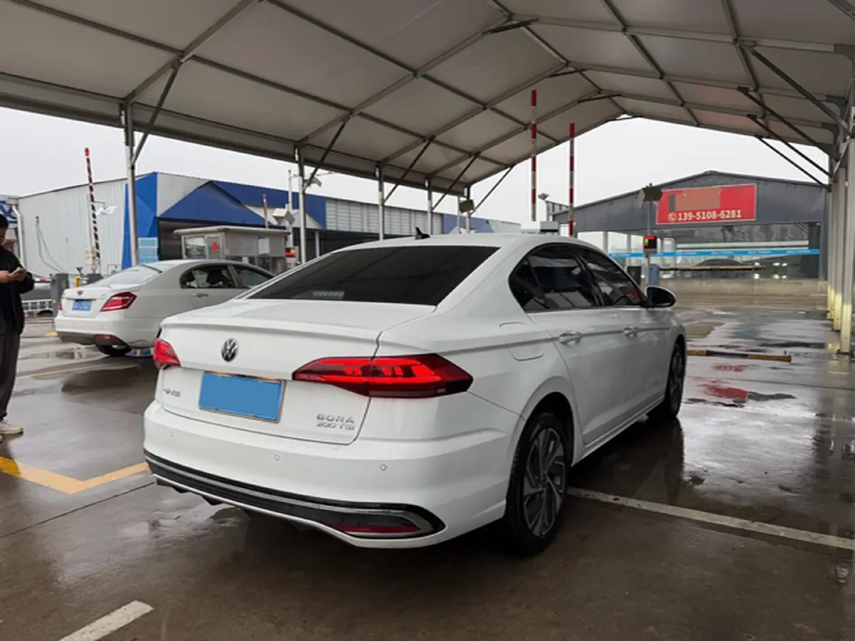 2024 Volkswagen Bora 1.2T 116HP L4 7DCT,autocango,china used car exporter,china ev exporter,chinese used car exporter,chinese used ev exporter