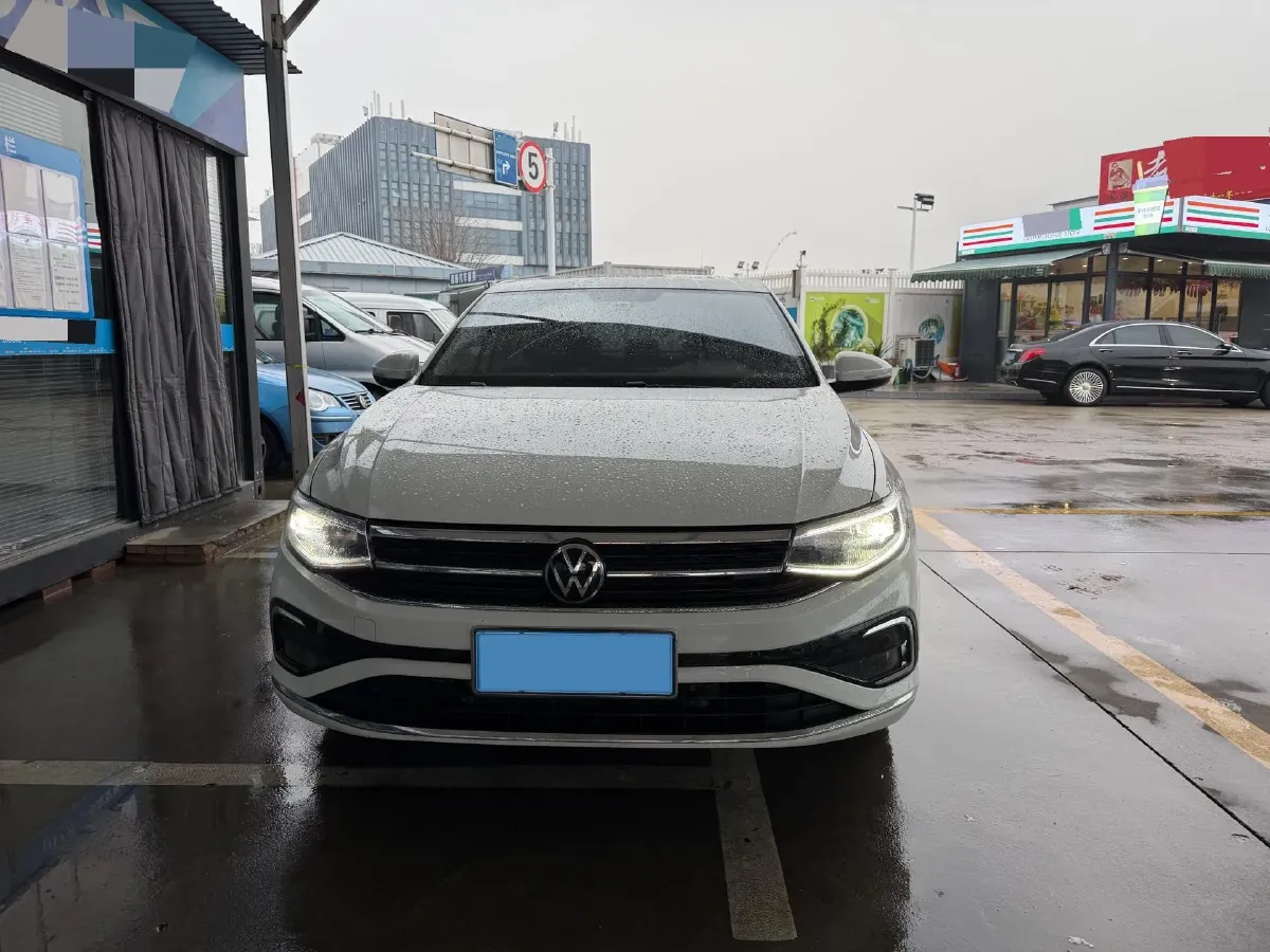 2024 Volkswagen Bora 1.2T 116HP L4 7DCT,autocango,china used car exporter,china ev exporter,chinese used car exporter,chinese used ev exporter