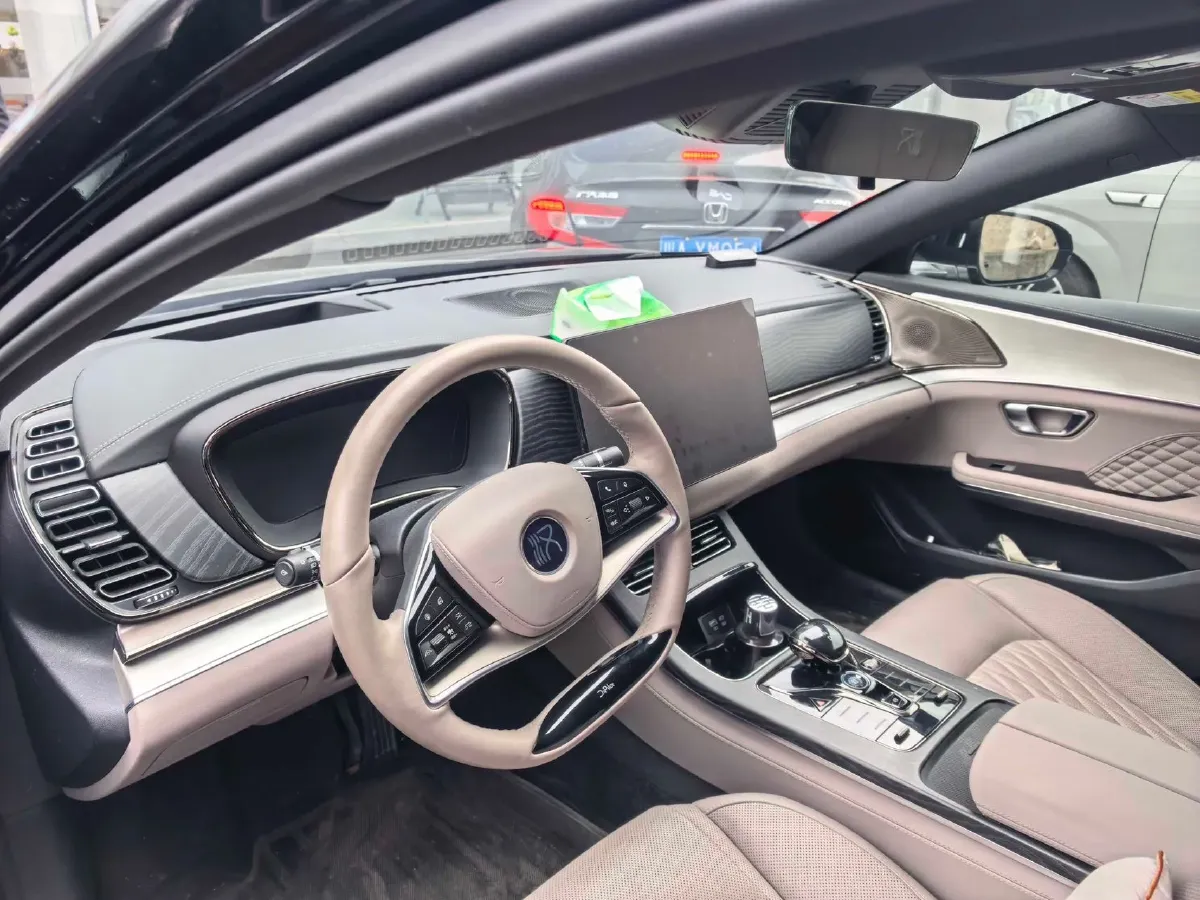 2024 BYD Han BEV 72KWH,autocango,china used car exporter,china ev exporter,chinese used car exporter,chinese used ev exporter