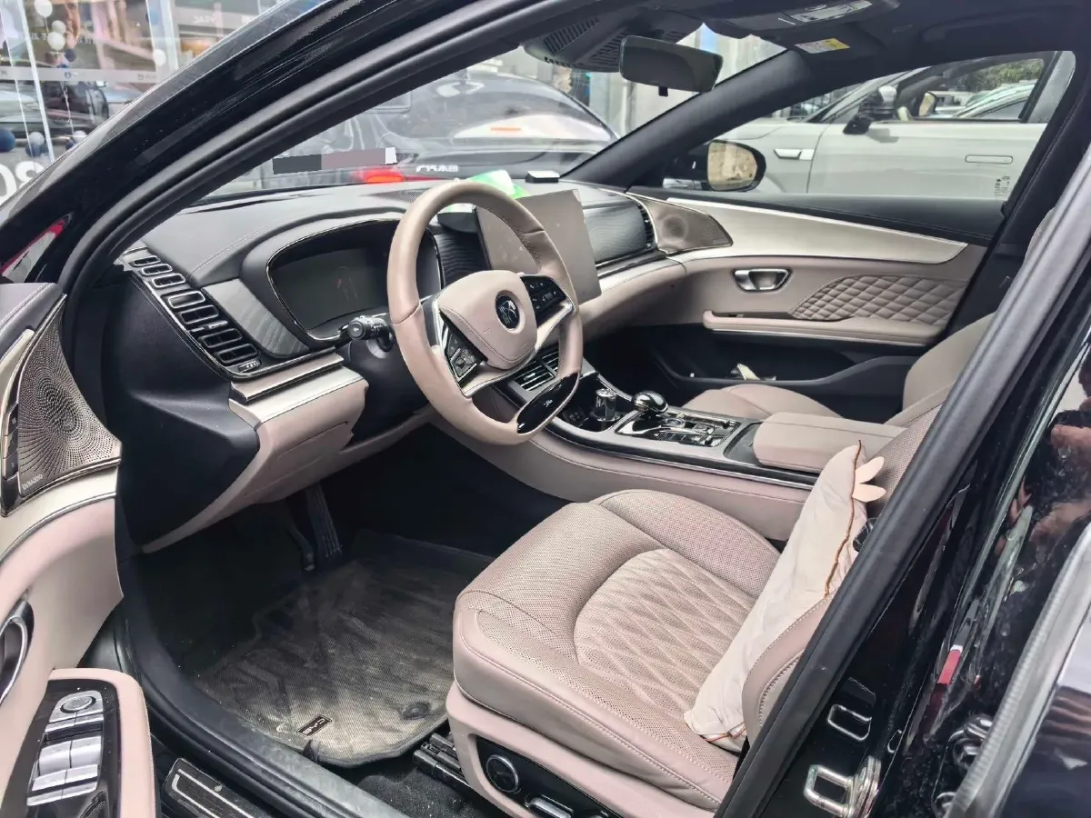 2024 BYD Han BEV 72KWH,autocango,china used car exporter,china ev exporter,chinese used car exporter,chinese used ev exporter