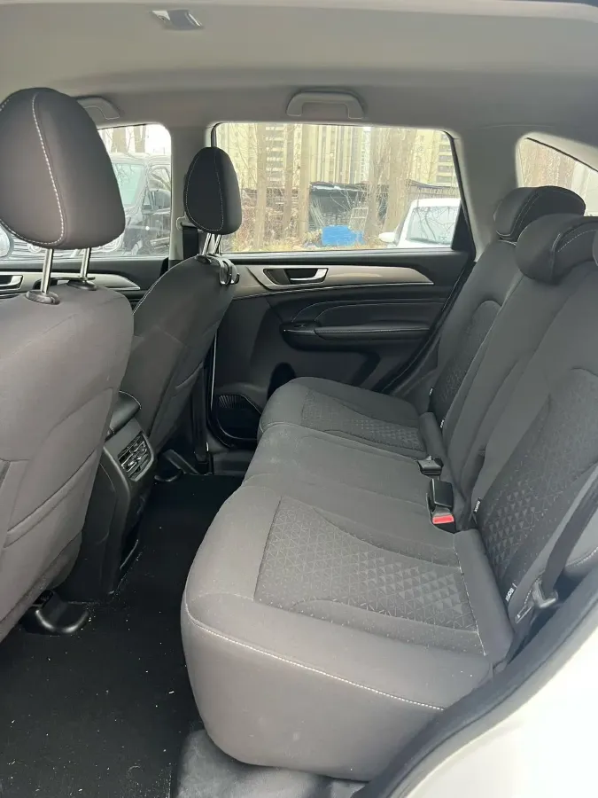 2022 Haval H6 1.5T 184HP L4 7DCT,autocango,china used car exporter,china ev exporter,chinese used car exporter,chinese used ev exporter