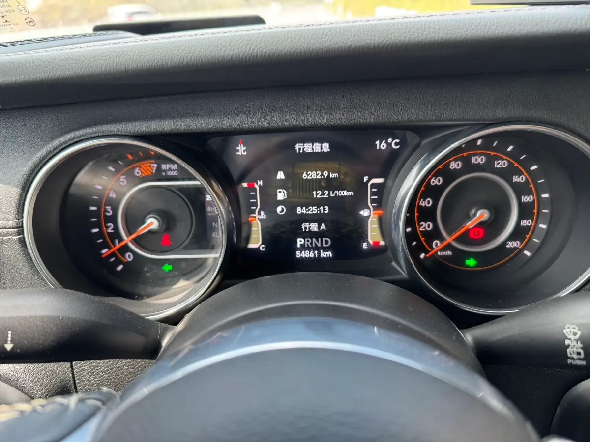 2019 Jeep Wrangler 2.0T 266HP L4 8AT,autocango,china used car exporter,china ev exporter,chinese used car exporter,chinese used ev exporter