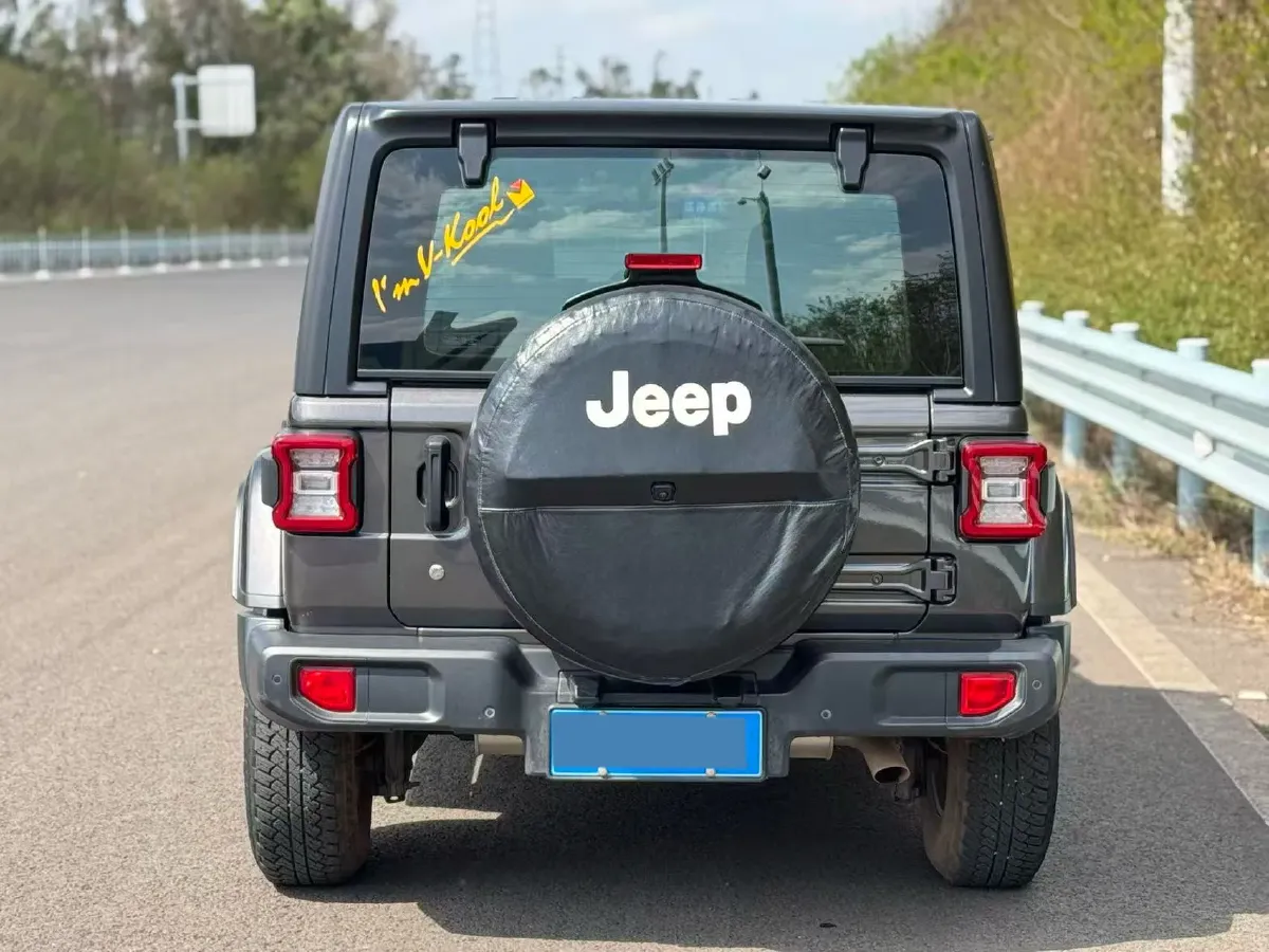 2019 Jeep Wrangler 2.0T 266HP L4 8AT,autocango,china used car exporter,china ev exporter,chinese used car exporter,chinese used ev exporter