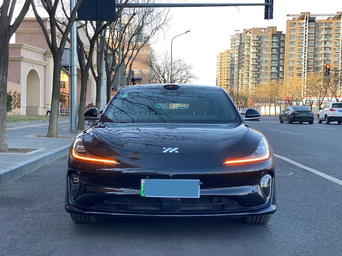 2025 IM L6 BEV,autocango,china used car exporter,china ev exporter,chinese used car exporter,chinese used ev exporter