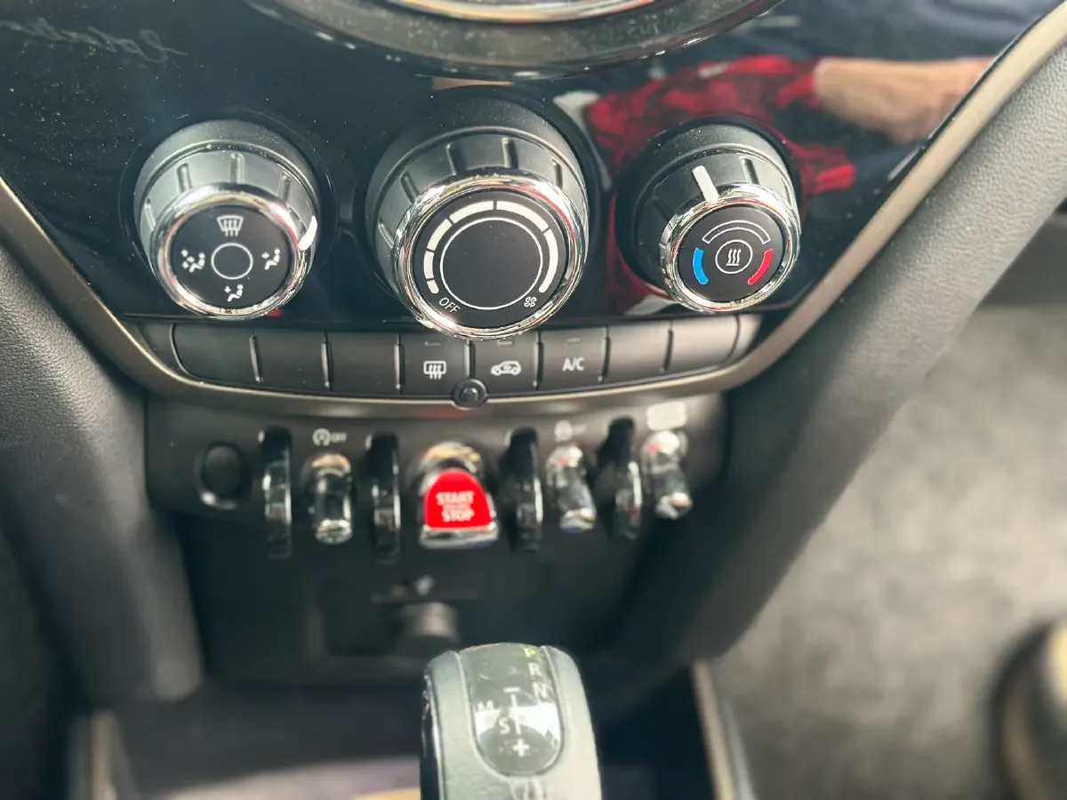 2018 Mercedes-Benz A Class 1.6T 156HP L4 7DCT,autocango,china used car exporter,china ev exporter,chinese used car exporter,chinese used ev exporter