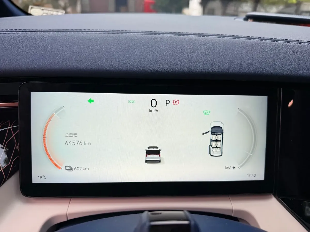 2022 Zeekr 009 BEV 116KWH,autocango,china used car exporter,china ev exporter,chinese used car exporter,chinese used ev exporter