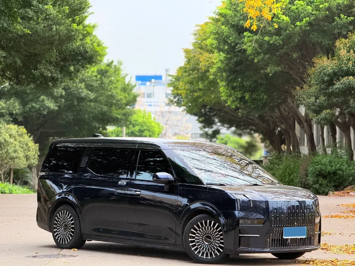 2022 Zeekr 009 BEV 116KWH,autocango,china used car exporter,china ev exporter,chinese used car exporter,chinese used ev exporter