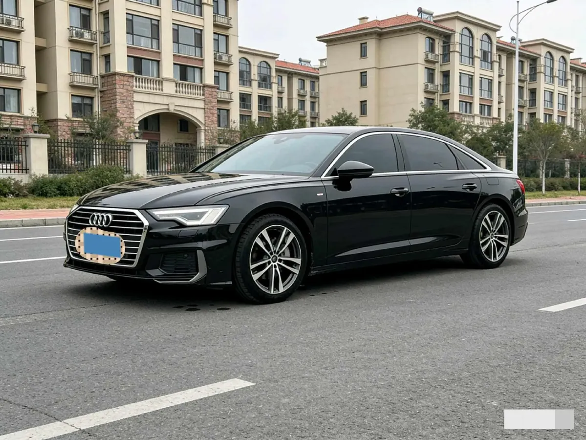 2022 Audi A6L 2.0T 190HP L4 7DCT,autocango,china used car exporter,china ev exporter,chinese used car exporter,chinese used ev exporter