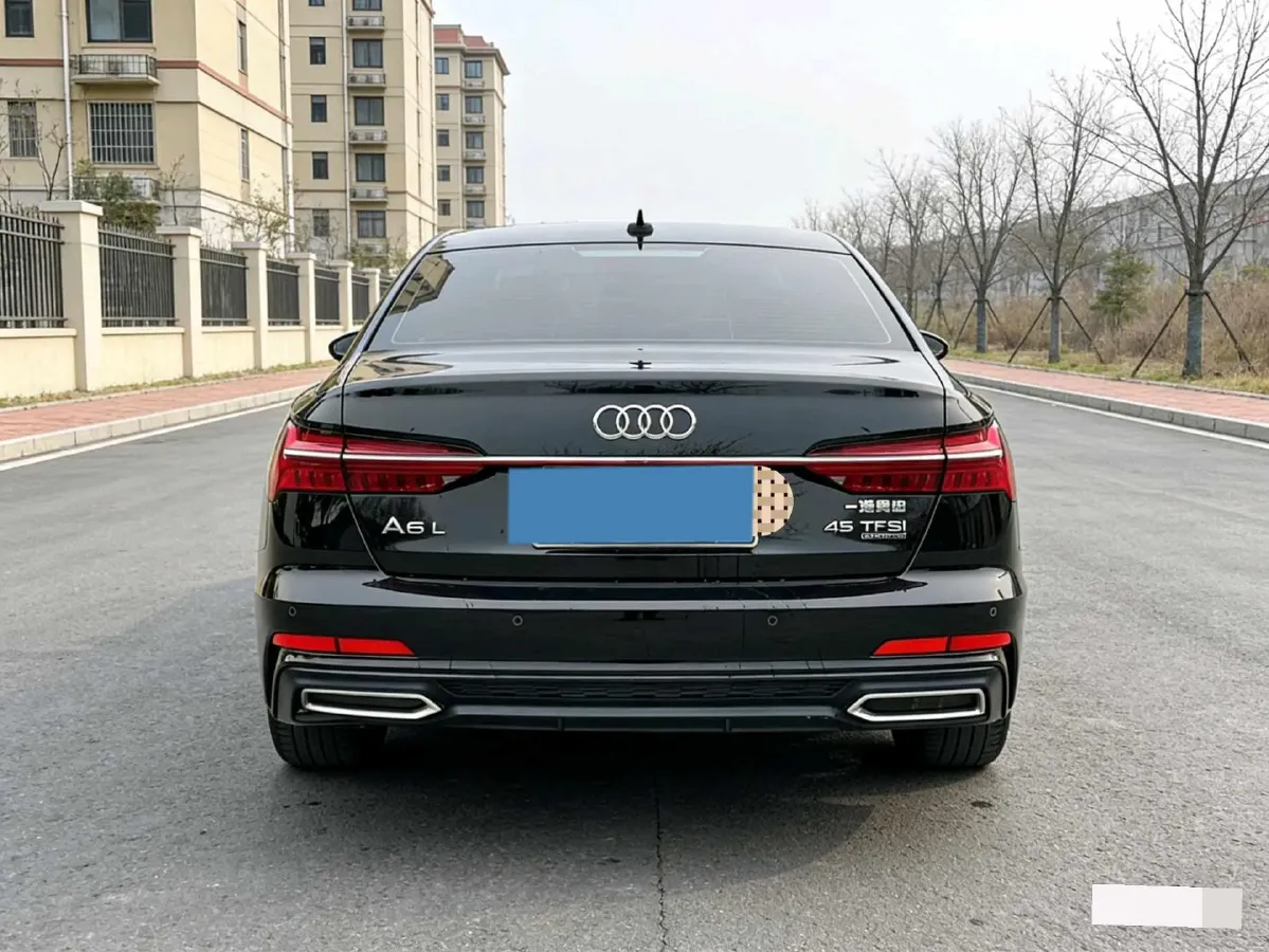 2022 Audi A6L 2.0T 190HP L4 7DCT,autocango,china used car exporter,china ev exporter,chinese used car exporter,chinese used ev exporter