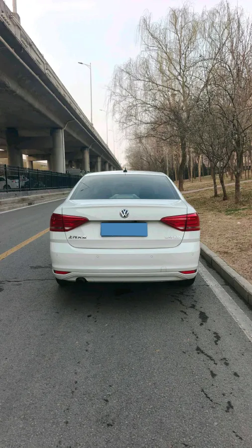 2017 Volkswagen Lavida 1.6L 110HP L4 6AT,autocango,china used car exporter,china ev exporter,chinese used car exporter,chinese used ev exporter