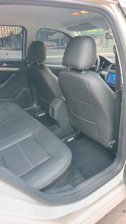 2017 Volkswagen Lavida 1.6L 110HP L4 6AT,autocango,china used car exporter,china ev exporter,chinese used car exporter,chinese used ev exporter