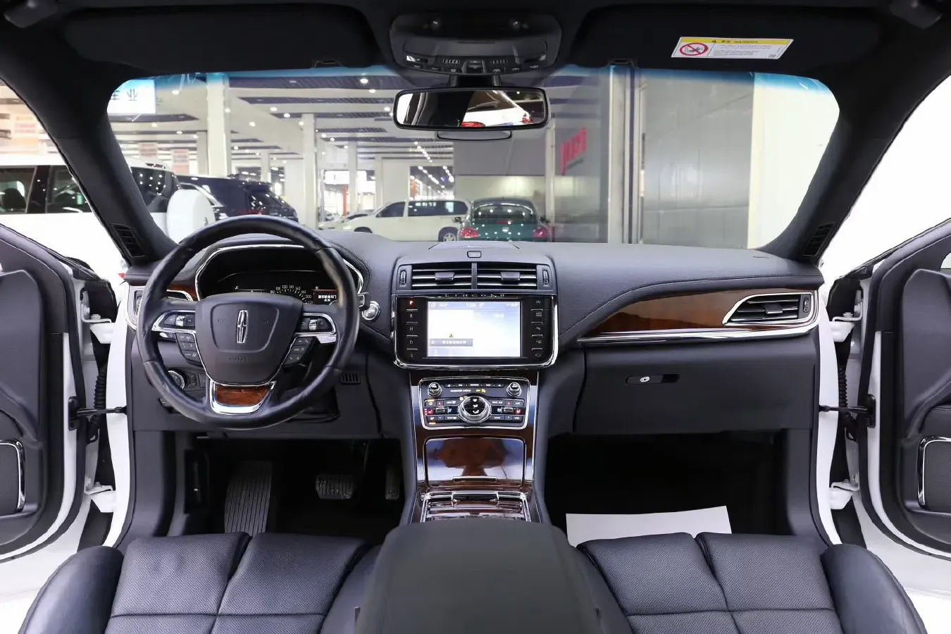 2019 Mercedes-Benz C Class 1.5T 184HP L4 9AT,autocango,china used car exporter,china ev exporter,chinese used car exporter,chinese used ev exporter