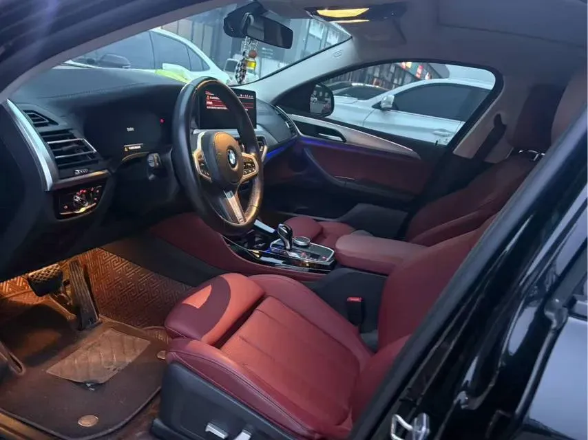 2022 BMW X4 2.0T 245HP L4 8AT,autocango,china used car exporter,china ev exporter,chinese used car exporter,chinese used ev exporter