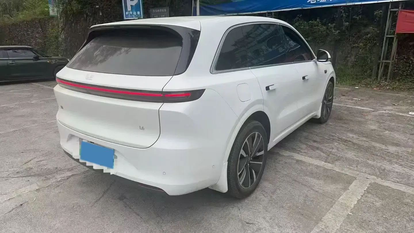 2025 Li L6 Range Extended 154HP L4 REEV,autocango,china used car exporter,china ev exporter,chinese used car exporter,chinese used ev exporter