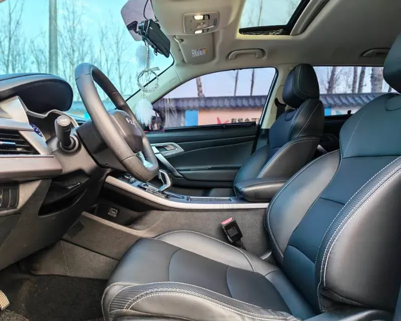 2021 Geely JiaJi 1.8T 184HP L4 7DCT,autocango,china used car exporter,china ev exporter,chinese used car exporter,chinese used ev exporter