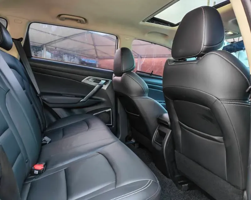 2021 Geely JiaJi 1.8T 184HP L4 7DCT,autocango,china used car exporter,china ev exporter,chinese used car exporter,chinese used ev exporter