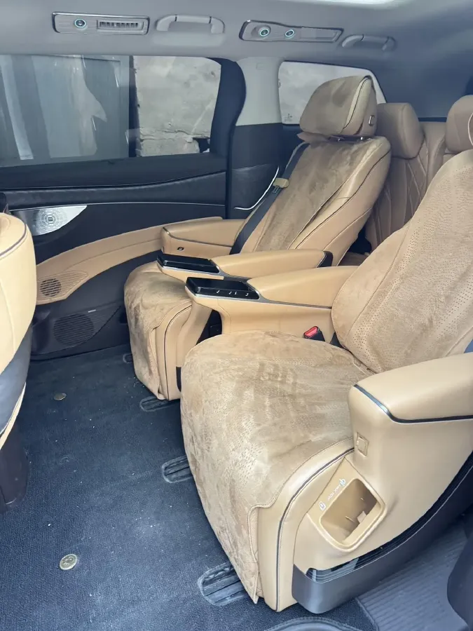 2024 Denza D9 1.5T 139HP L4 E-CVT PHEV 40KWH,autocango,china used car exporter,china ev exporter,chinese used car exporter,chinese used ev exporter