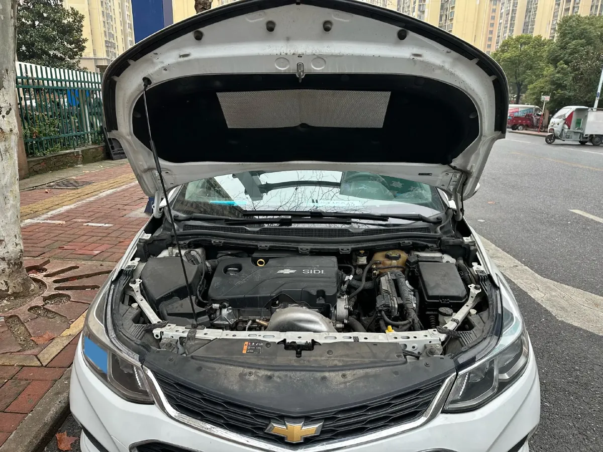 2018 Chevrolet Cruze 1.5L 114HP L4 6AT,autocango,china used car exporter,china ev exporter,chinese used car exporter,chinese used ev exporter