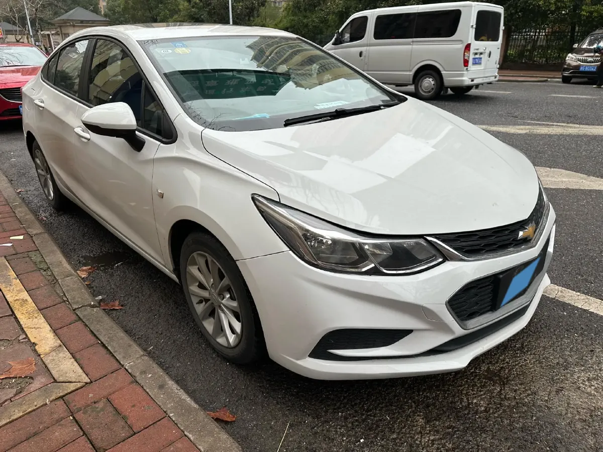 2018 Chevrolet Cruze 1.5L 114HP L4 6AT,autocango,china used car exporter,china ev exporter,chinese used car exporter,chinese used ev exporter