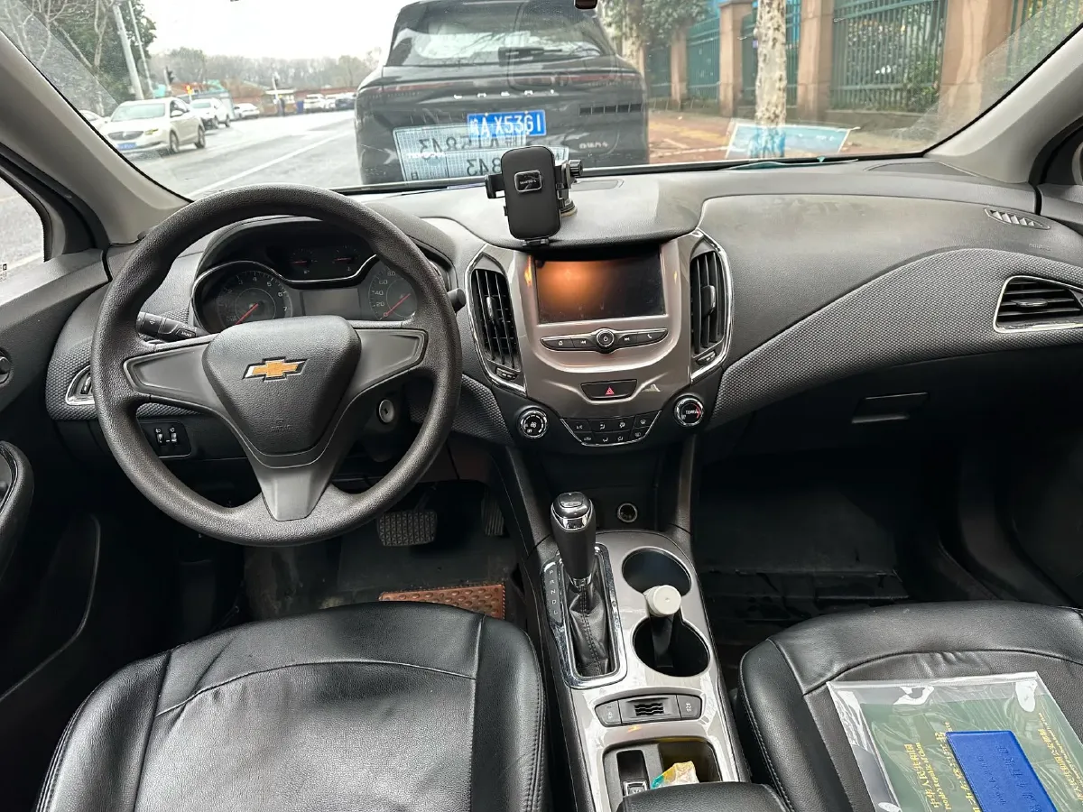 2018 Chevrolet Cruze 1.5L 114HP L4 6AT,autocango,china used car exporter,china ev exporter,chinese used car exporter,chinese used ev exporter