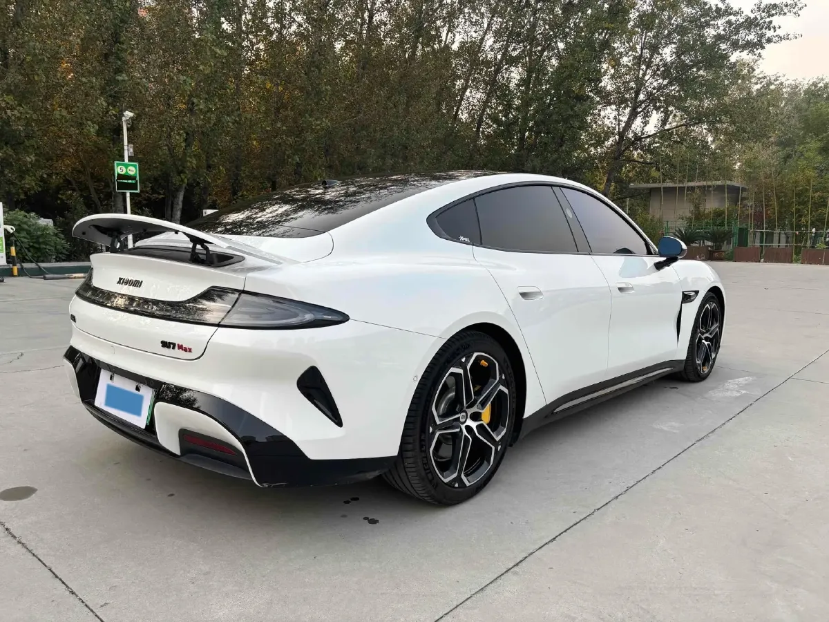 2024 MI SU7 BEV 101KWH,autocango,china used car exporter,china ev exporter,chinese used car exporter,chinese used ev exporter