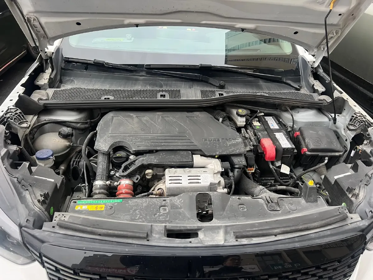 2022 Peugeot 2008 1.2T 136HP L3 6DCT,autocango,china used car exporter,china ev exporter,chinese used car exporter,chinese used ev exporter