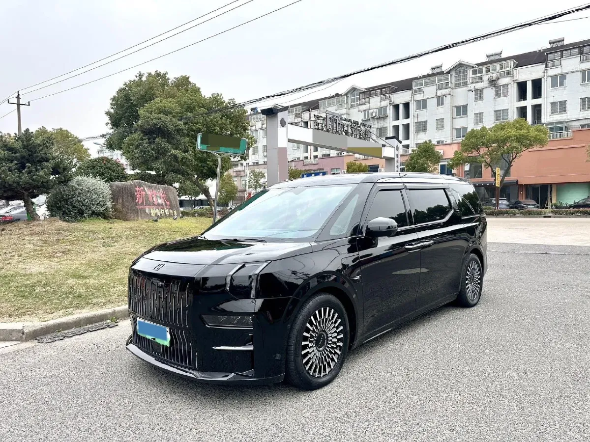 2022 Zeekr 009 BEV 116KWH,autocango,china used car exporter,china ev exporter,chinese used car exporter,chinese used ev exporter