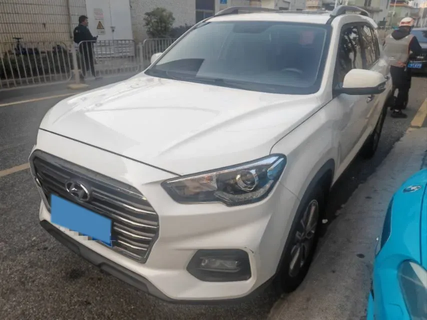 2018 Hyundai ix35 2.0L 160HP L4 6AT,autocango,china used car exporter,china ev exporter,chinese used car exporter,chinese used ev exporter