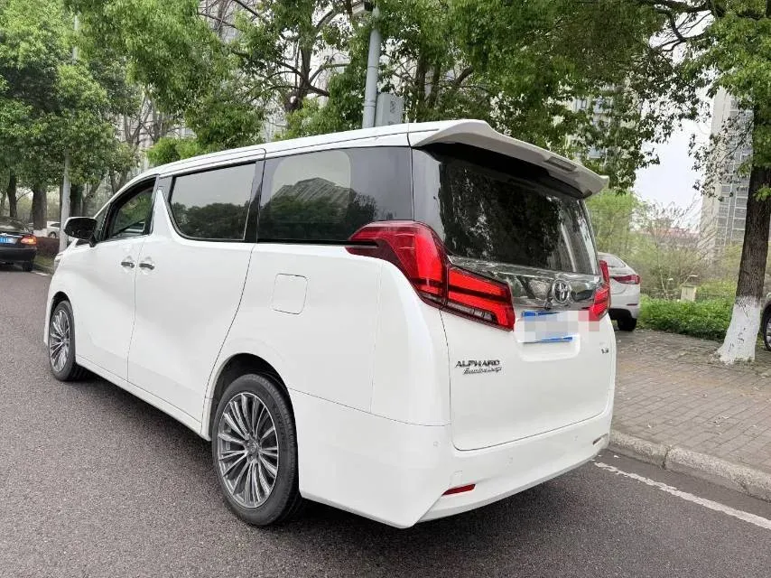 2020 Toyota Alphard 2.5L 117HP L4 E-CVT Hybrid,autocango,china used car exporter,china ev exporter,chinese used car exporter,chinese used ev exporter