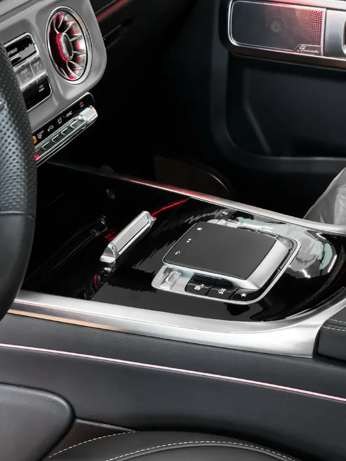 2025 Mercedes-Benz G AMG 4.0T 585HP V8 9AT,autocango,china used car exporter,china ev exporter,chinese used car exporter,chinese used ev exporter