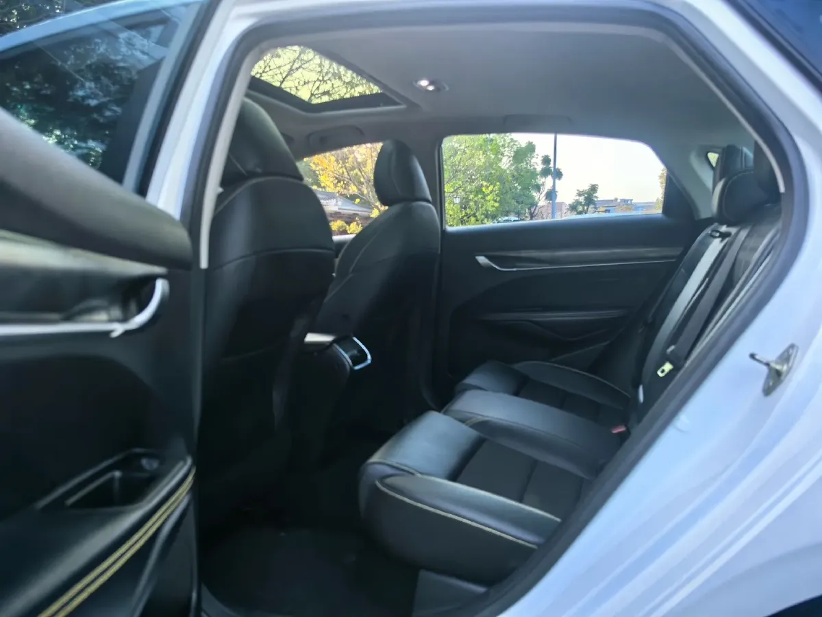 2021 Geely Binray 1.4T 141HP L4 CVT,autocango,china used car exporter,china ev exporter,chinese used car exporter,chinese used ev exporter