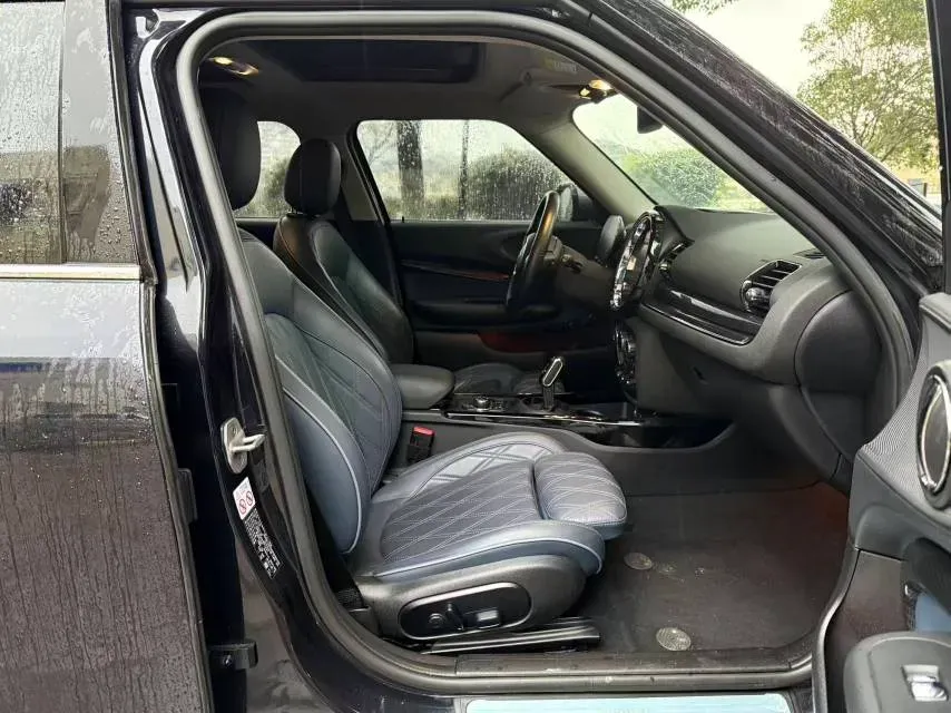 2022 MINI CLUBMAN 1.5T 136HP L3 7DCT,autocango,china used car exporter,china ev exporter,chinese used car exporter,chinese used ev exporter