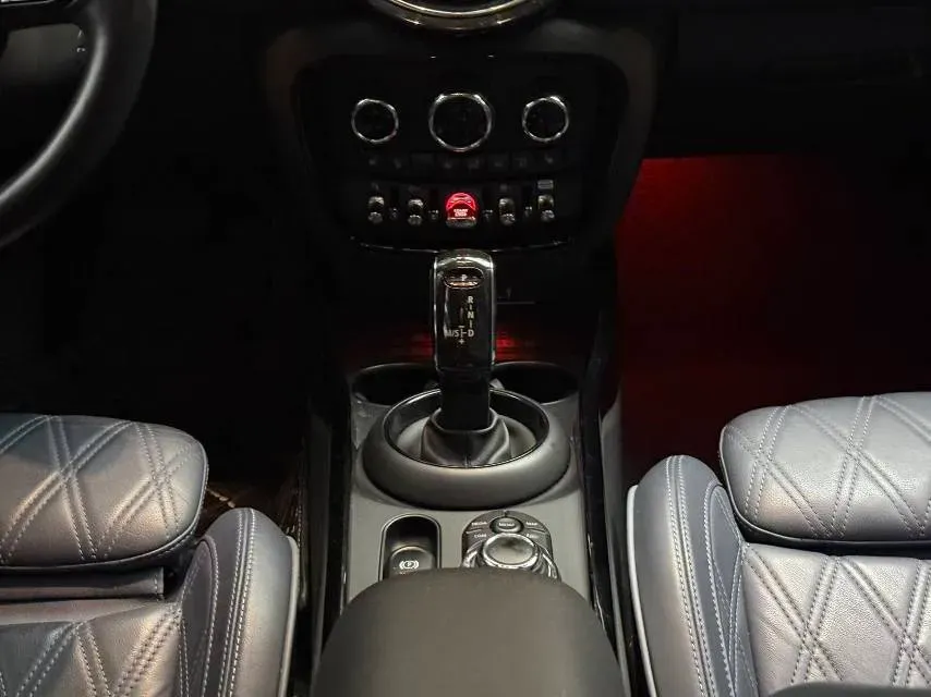 2022 MINI CLUBMAN 1.5T 136HP L3 7DCT,autocango,china used car exporter,china ev exporter,chinese used car exporter,chinese used ev exporter