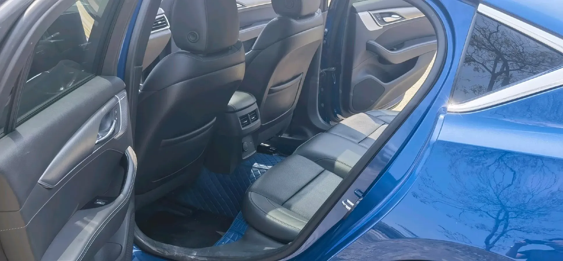 2021 Cadillac CT5 2.0T 237HP L4 10AT,autocango,china used car exporter,china ev exporter,chinese used car exporter,chinese used ev exporter