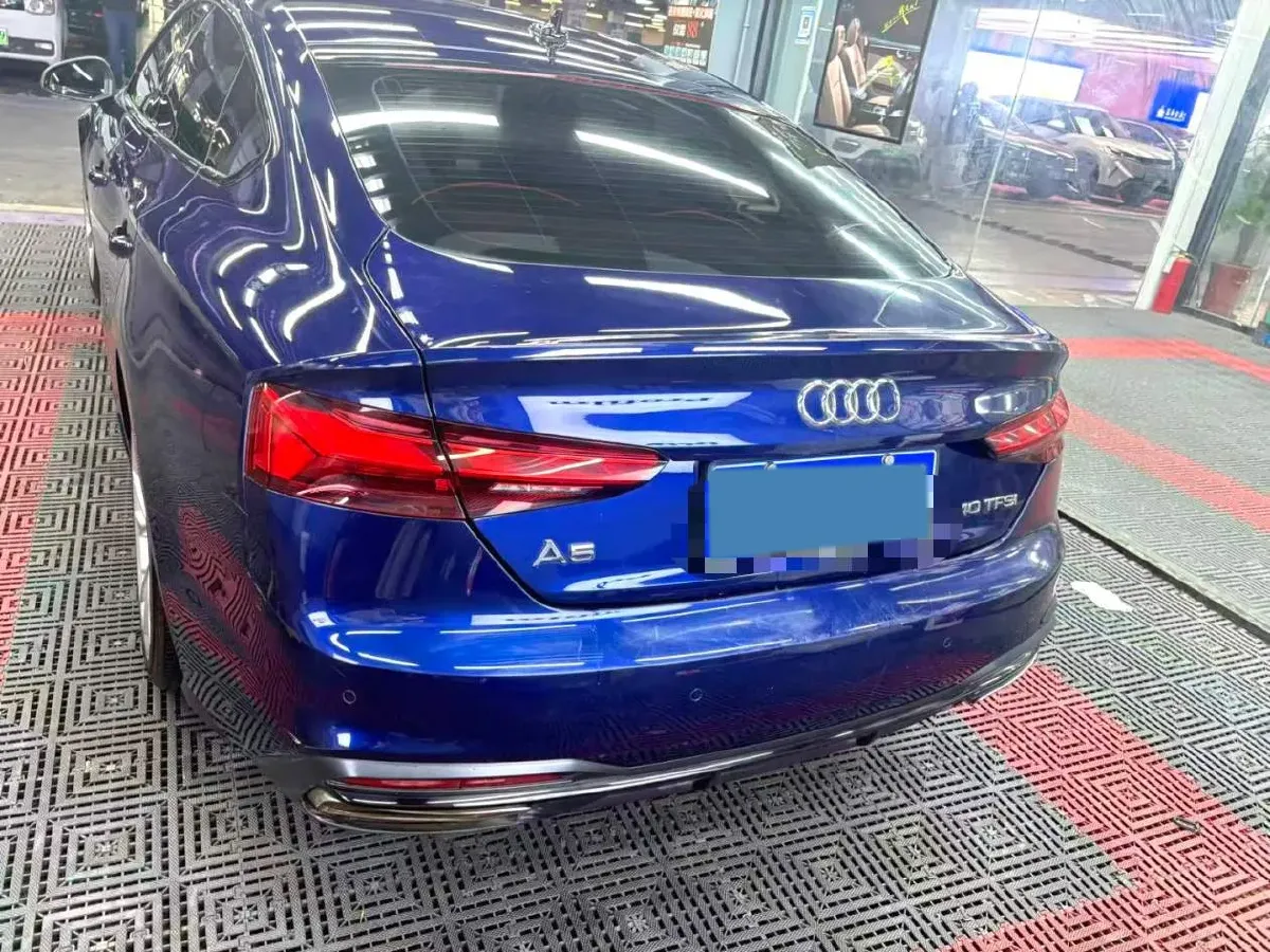 2021 Audi A5 2.0T 204HP L4 7DCT,autocango,china used car exporter,china ev exporter,chinese used car exporter,chinese used ev exporter