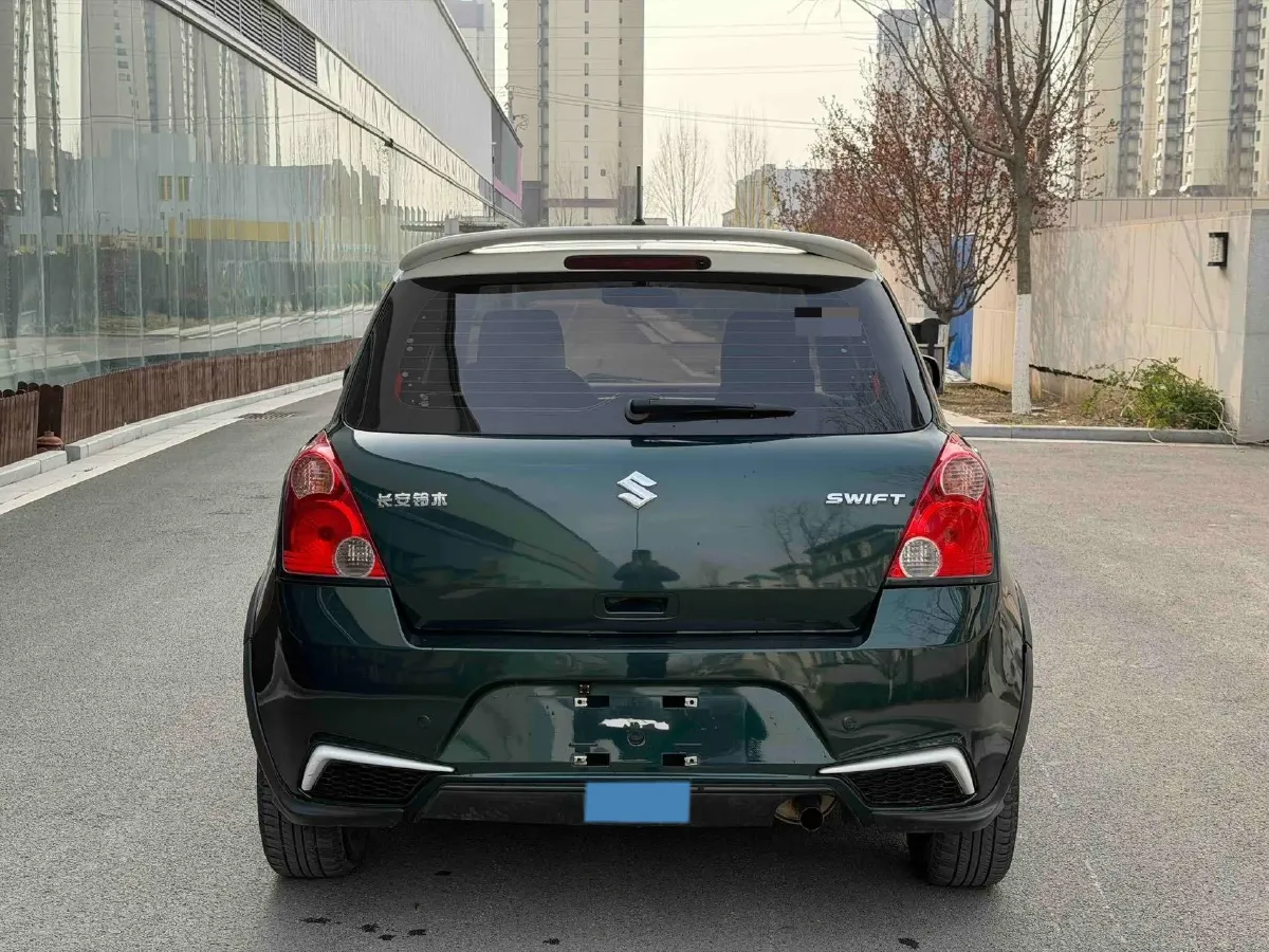 2016 Suzuki Swift 1.5L 103HP L4 4AT,autocango,china used car exporter,china ev exporter,chinese used car exporter,chinese used ev exporter