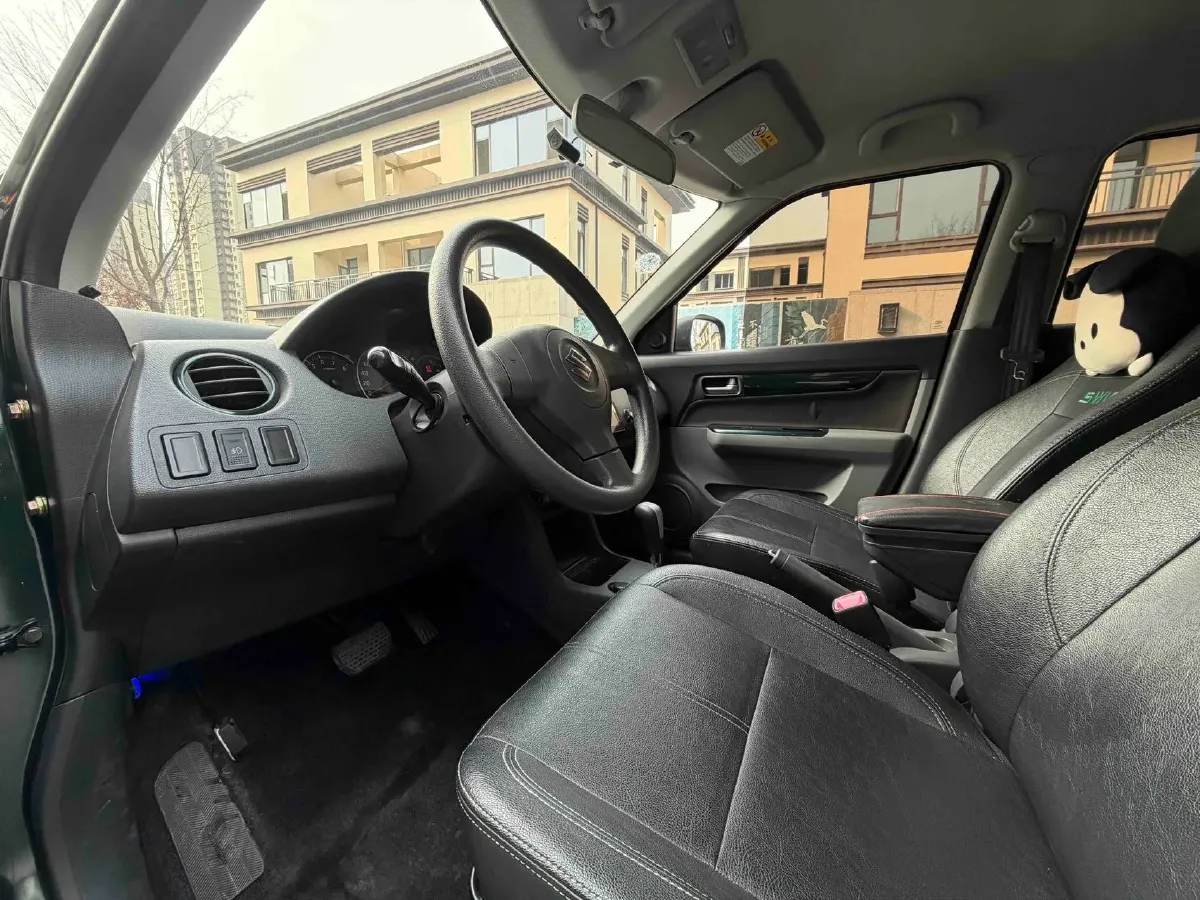 2016 Suzuki Swift 1.5L 103HP L4 4AT,autocango,china used car exporter,china ev exporter,chinese used car exporter,chinese used ev exporter