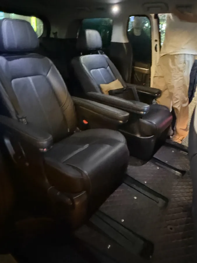 2021 GAC Trumpchi M8 2.0T 252HP L4 8AT,autocango,china used car exporter,china ev exporter,chinese used car exporter,chinese used ev exporter