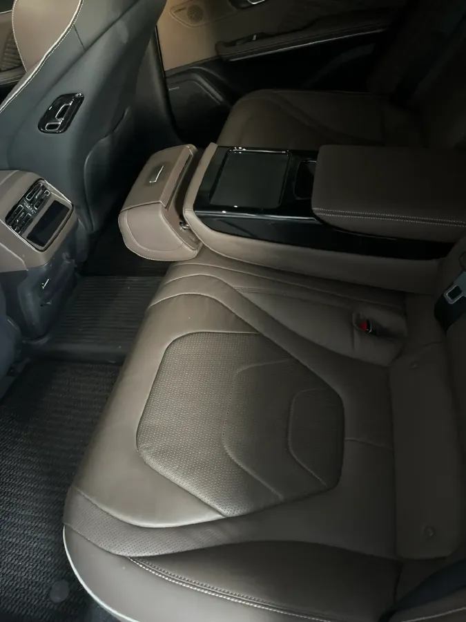 2022 Lincoln Corsair 2.0T 245HP L4 8AT,autocango,china used car exporter,china ev exporter,chinese used car exporter,chinese used ev exporter