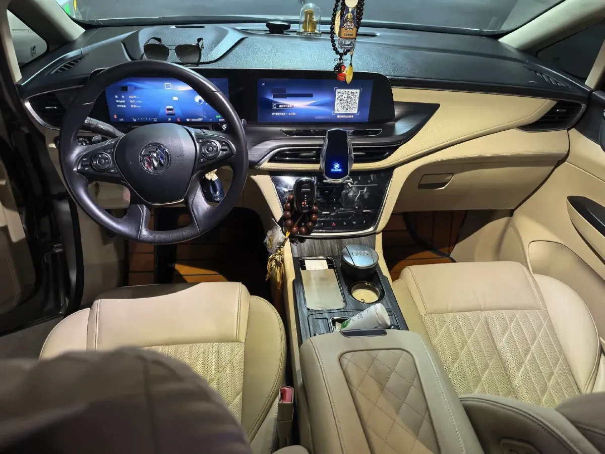 2023 Buick GL8 2.0T 237HP L4 9AT,autocango,china used car exporter,china ev exporter,chinese used car exporter,chinese used ev exporter